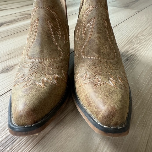 Roper Ava Women’s ankle booties size 8.5 - Picture 4 of 4